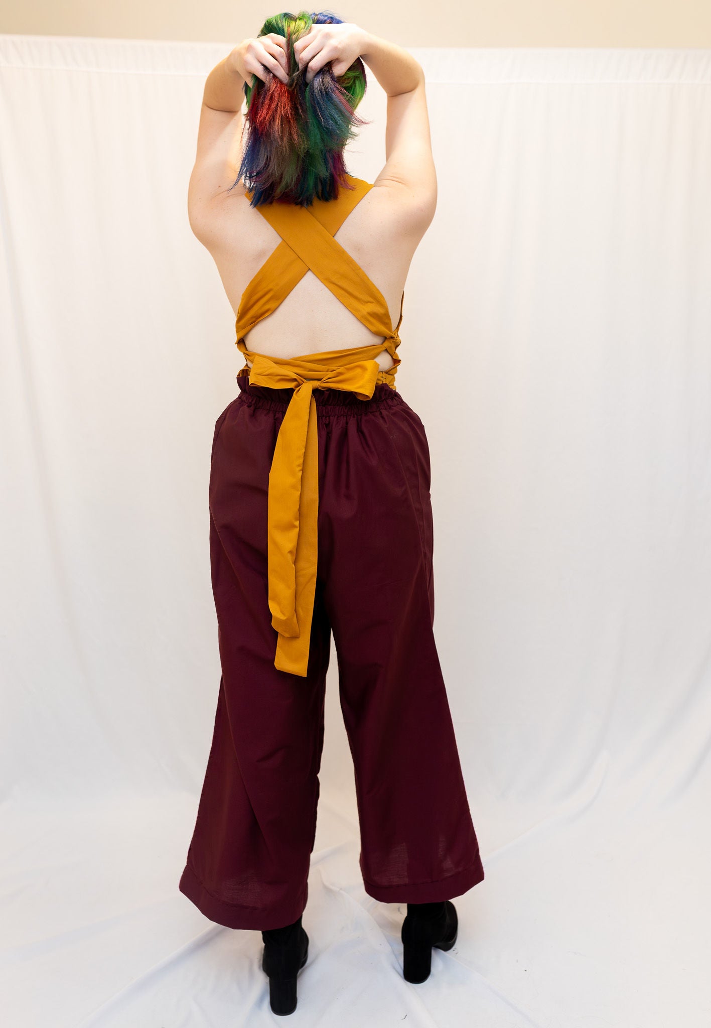 Size Adjustable Gold Crossback Top